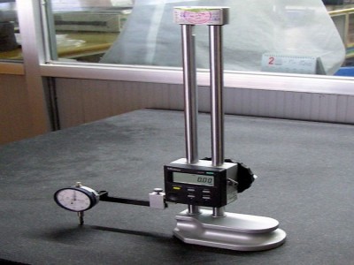 Equipment：Depth Tester