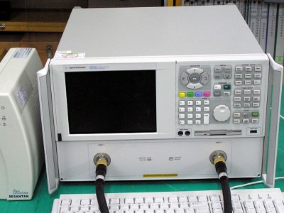 Equipment：VNA Network Analyzer